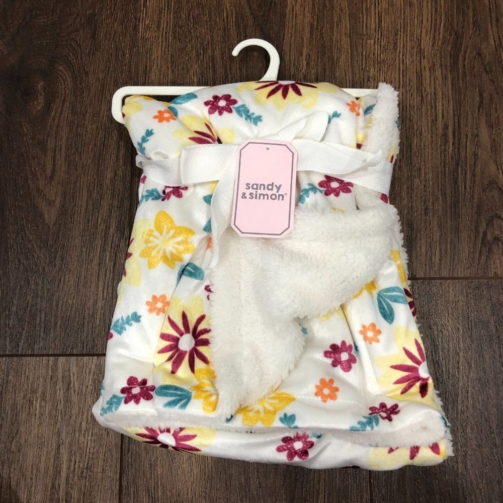 Sandy & Simon Floral Baby Blanket 30"x30" Polyester Fleece Reverse NWT
